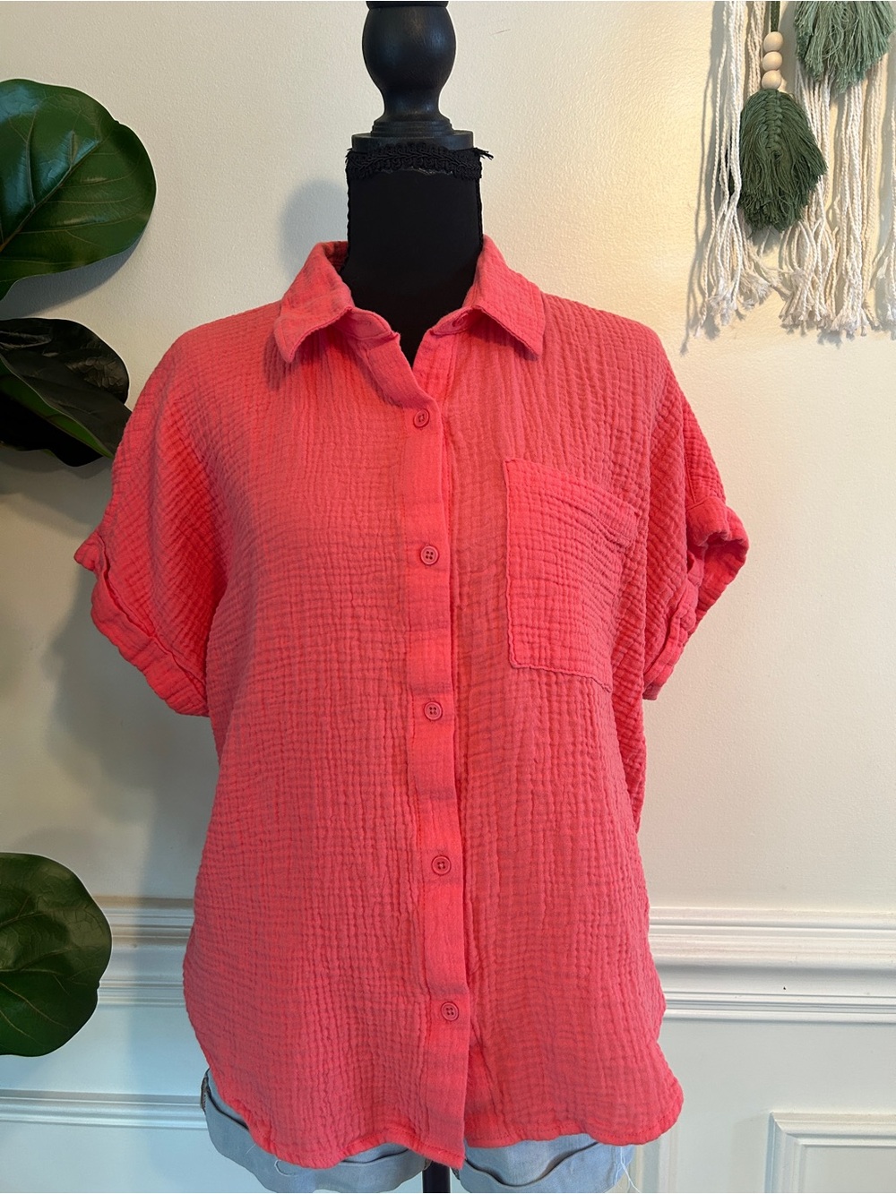 Nine West Cotton Short Sleeve Shirt in Pink Size Medium
